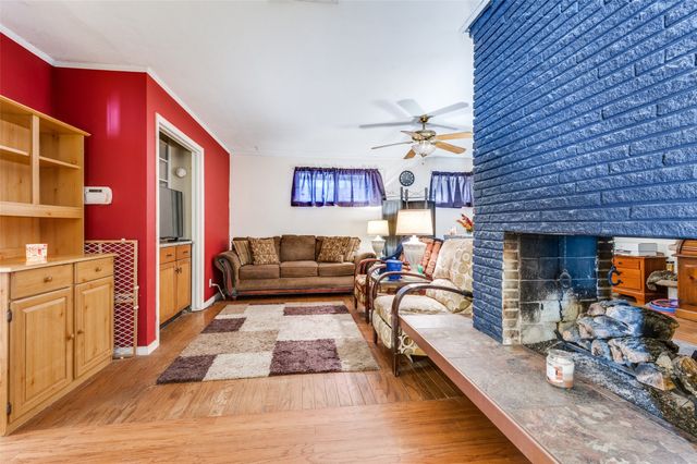 3722 Devonshire Court W, Irving, TX 75062