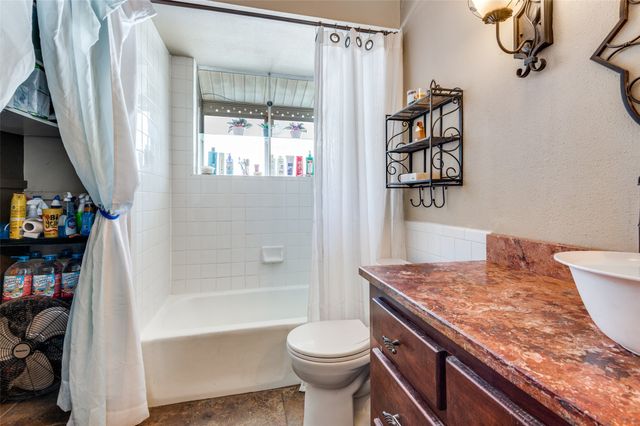 3722 Devonshire Court W, Irving, TX 75062