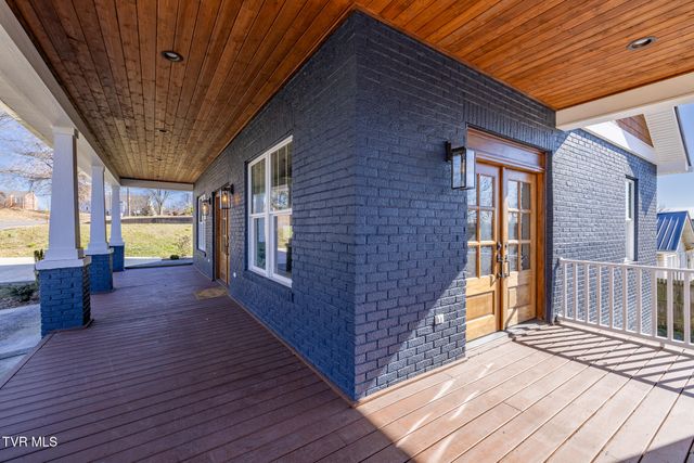 801 Watauga St Street, Kingsport, TN 37660