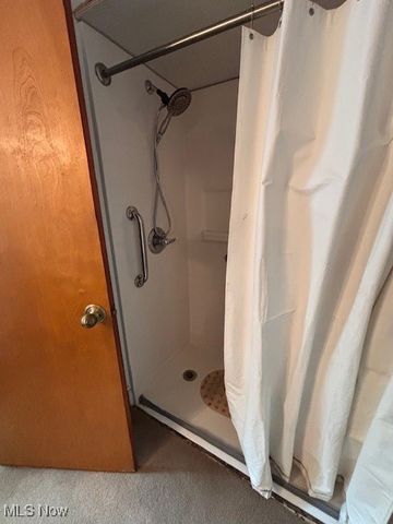 1445 E County Line Road, Mineral Ridge, OH 44440