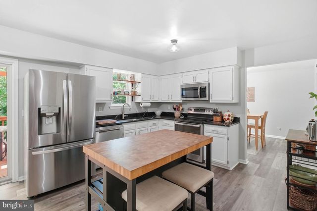 416 6TH AVE, Parkesburg, PA 19365