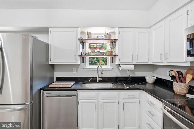 416 6TH AVE, Parkesburg, PA 19365
