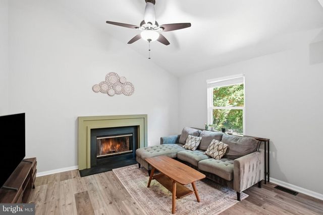 416 6TH AVE, Parkesburg, PA 19365
