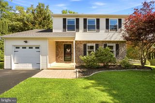 416 6TH AVE, Parkesburg, PA 19365
