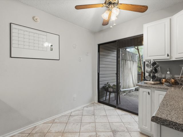 2812 Prescott Drive, Carrollton, TX 75006