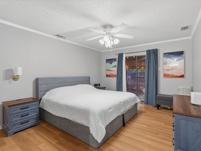 2812 Prescott Drive, Carrollton, TX 75006