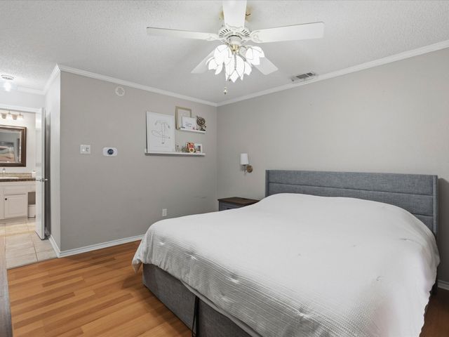 2812 Prescott Drive, Carrollton, TX 75006
