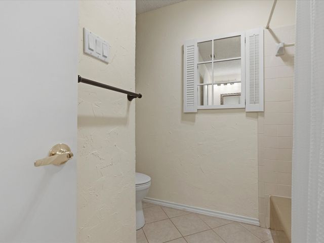 2812 Prescott Drive, Carrollton, TX 75006