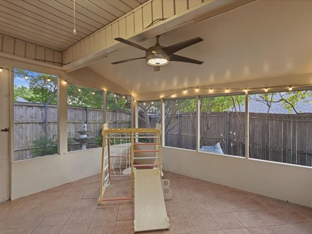 2812 Prescott Drive, Carrollton, TX 75006