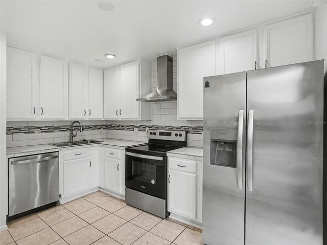 7102 HARBOR HEIGHTS CIRCLE, Orlando, FL 32835