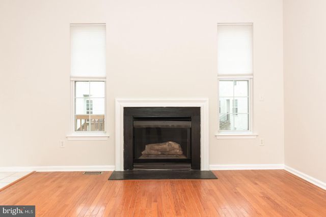 226 HAWTHORNE WAY, Riverside, NJ 08075