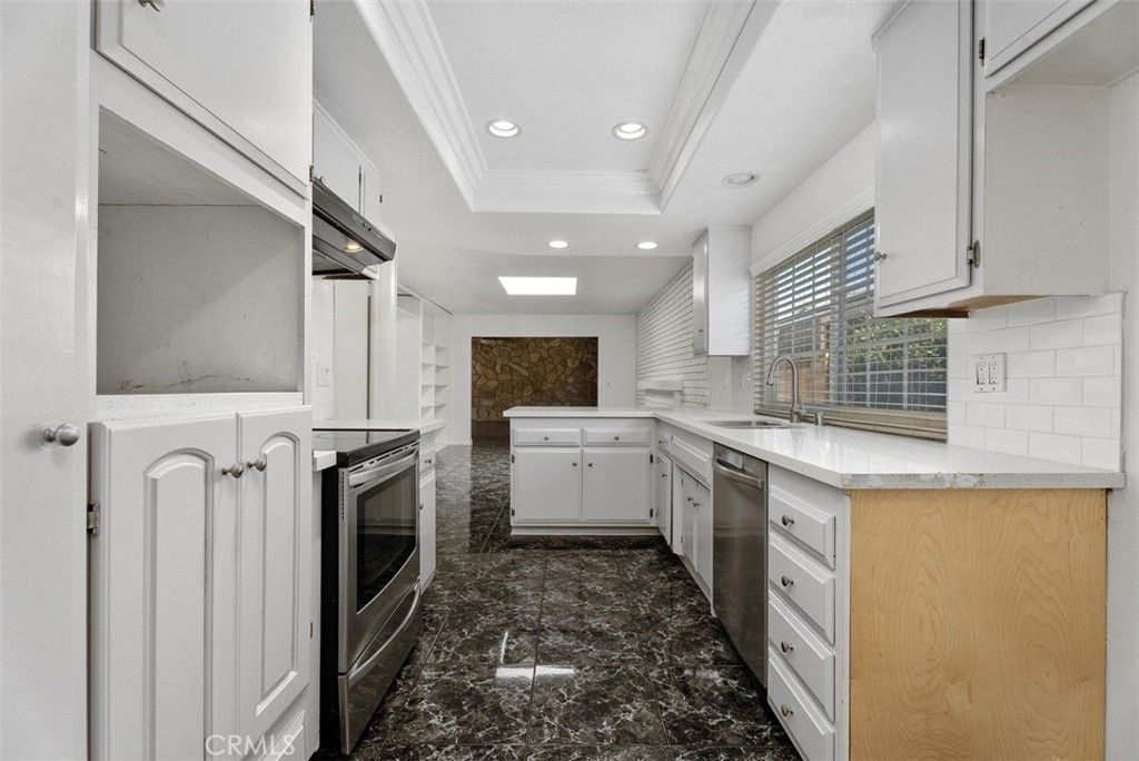 Image 17 of property listing at 17938 Los Tiempos Street, Fountain Valley, CA 92708