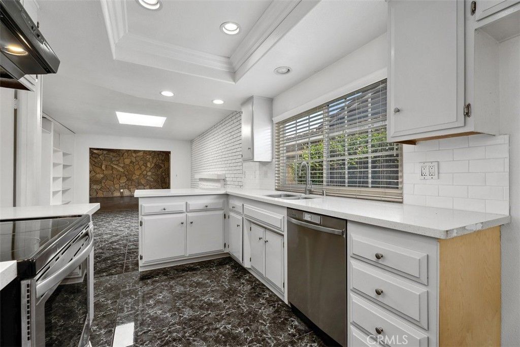 Image 18 of property listing at 17938 Los Tiempos Street, Fountain Valley, CA 92708