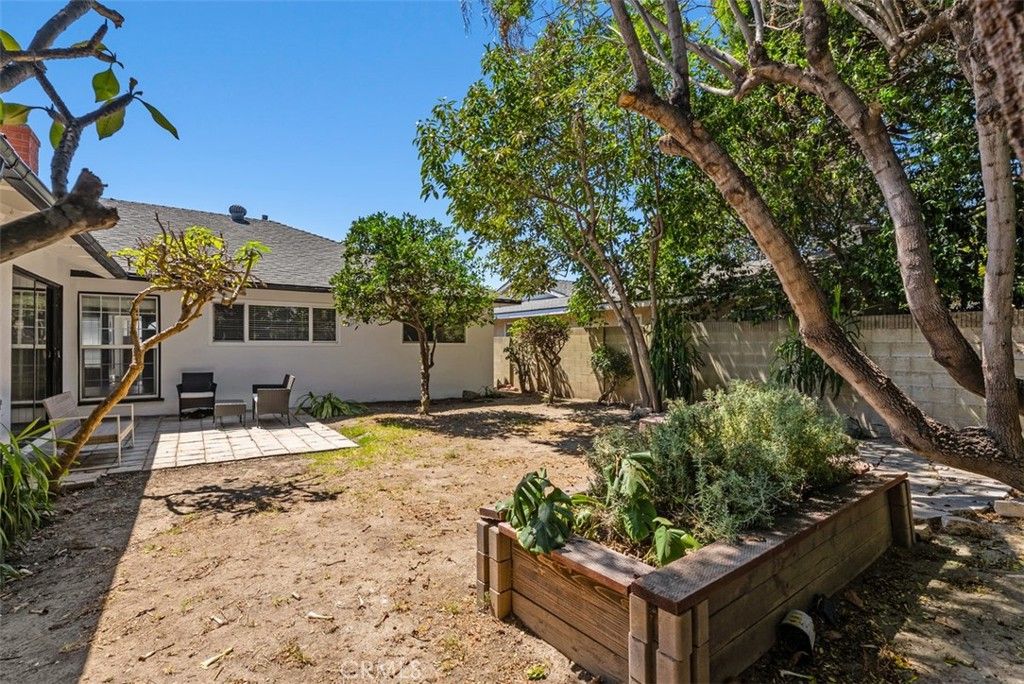 Image 41 of property listing at 17938 Los Tiempos Street, Fountain Valley, CA 92708