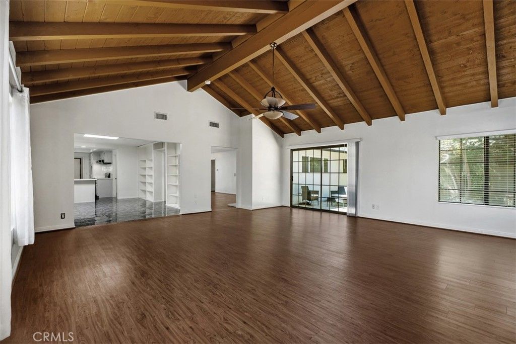 Image 6 of property listing at 17938 Los Tiempos Street, Fountain Valley, CA 92708