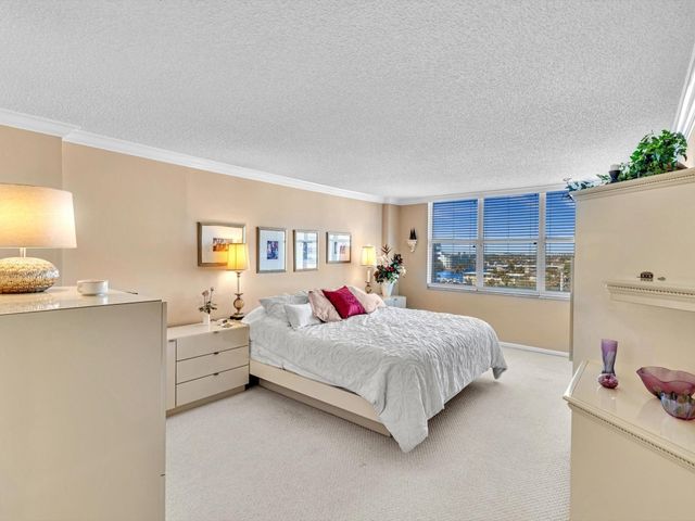 1149 Hillsboro Mile 703, Hillsboro Beach, FL 33062