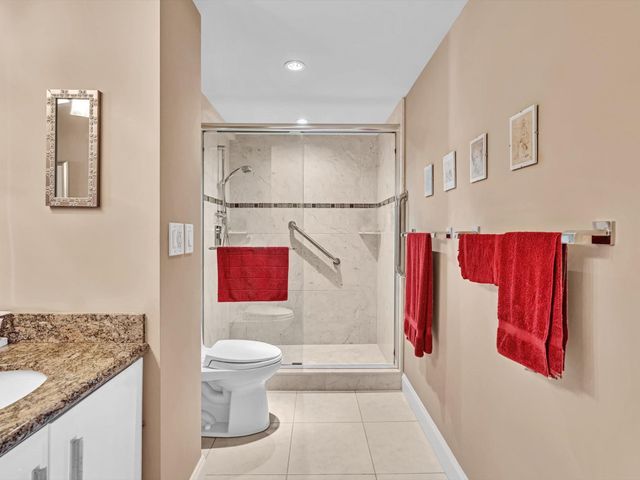 1149 Hillsboro Mile 703, Hillsboro Beach, FL 33062