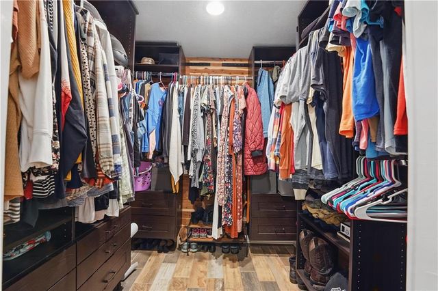 1633 N 600 Road, Baldwin City, KS 66006