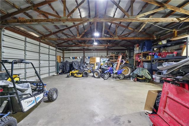 1633 N 600 Road, Baldwin City, KS 66006