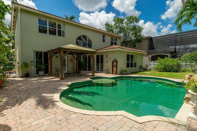 6243 Shadow Tree Lane, Lake Worth, FL 33463
