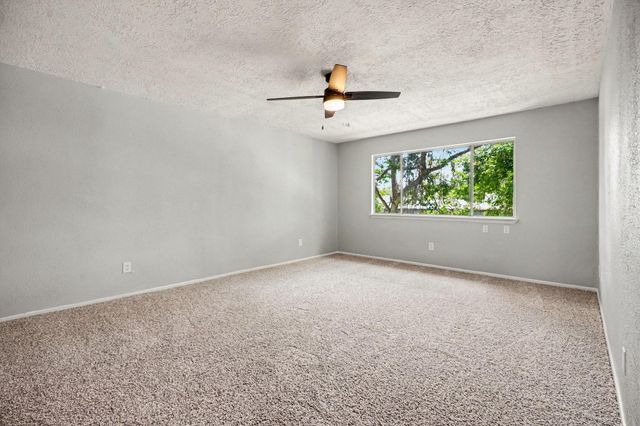 202 Civil Drive, League City, TX 77573