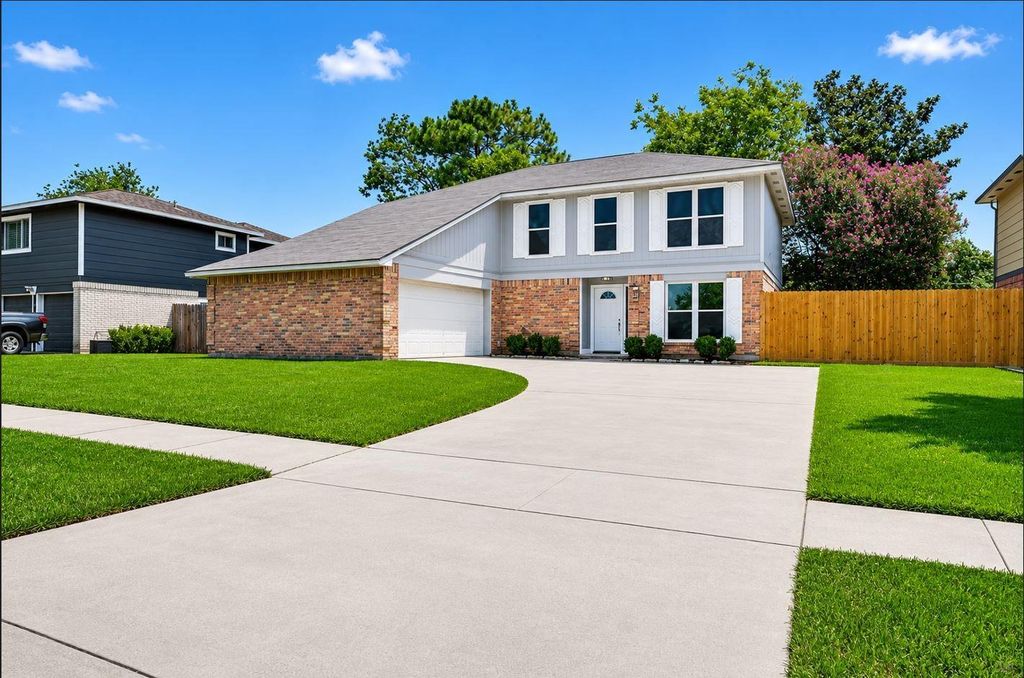 202 Civil Drive, League City, TX 77573