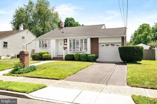 35 HASTINGS RD, Hamilton, NJ 08620