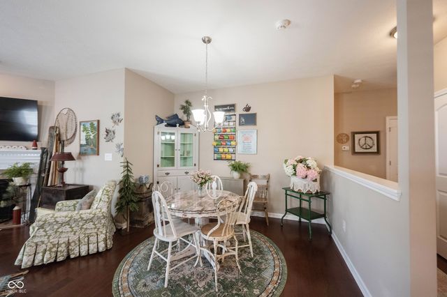 9633 Timber Circle, Mccordsville, IN 46055