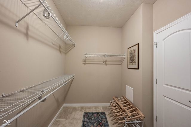 9633 Timber Circle, Mccordsville, IN 46055