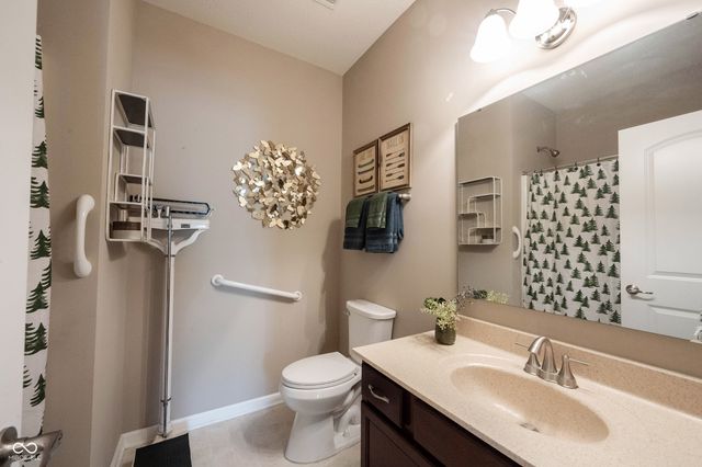 9633 Timber Circle, Mccordsville, IN 46055