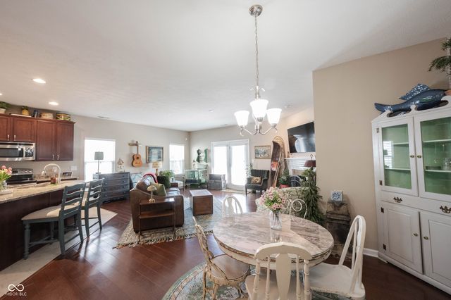 9633 Timber Circle, Mccordsville, IN 46055