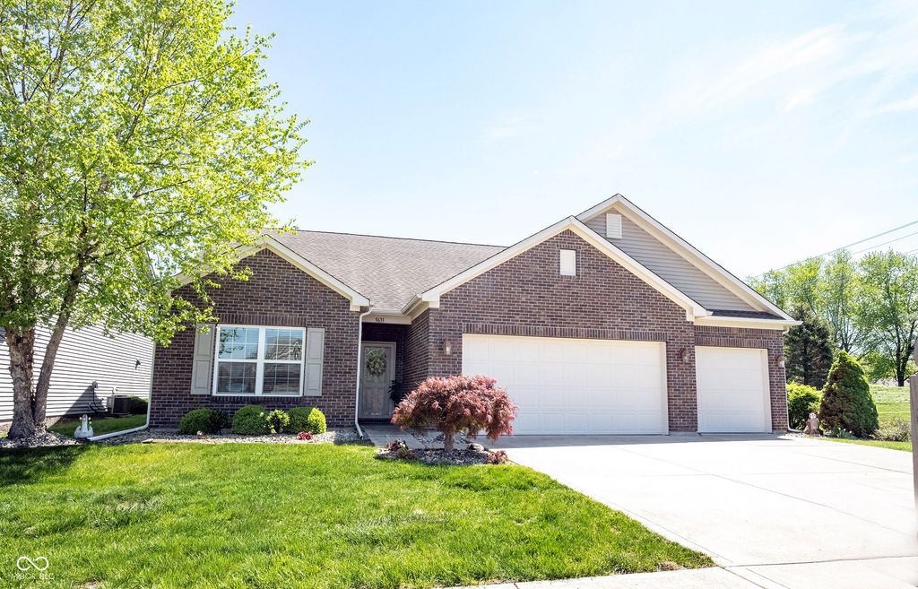 9633 Timber Circle, Mccordsville, IN 46055