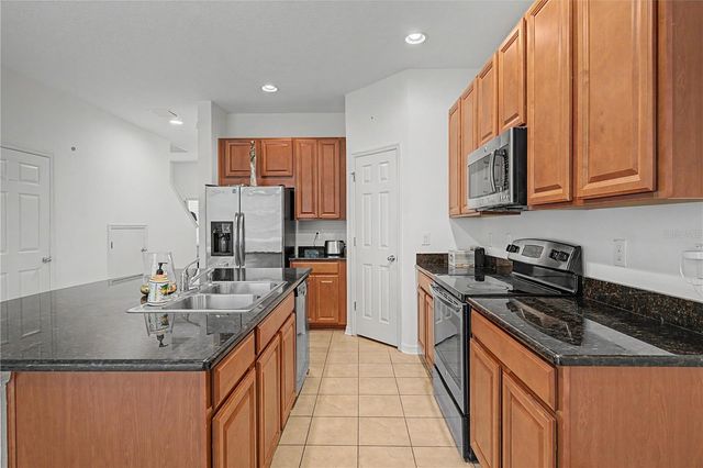 6914 HOLLY HEATH DRIVE, Riverview, FL 33578