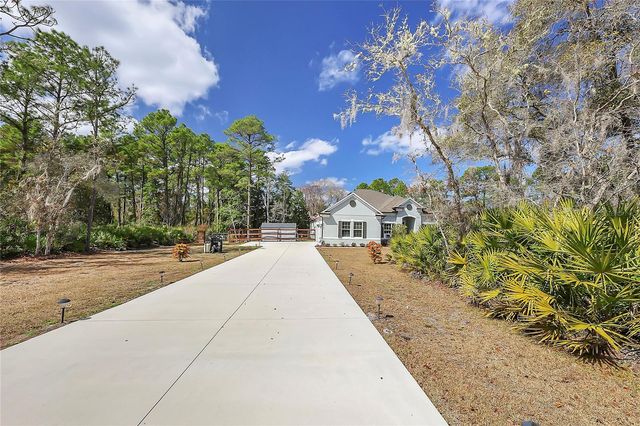 42151 TAMARAC STREET, Eustis, FL 32736