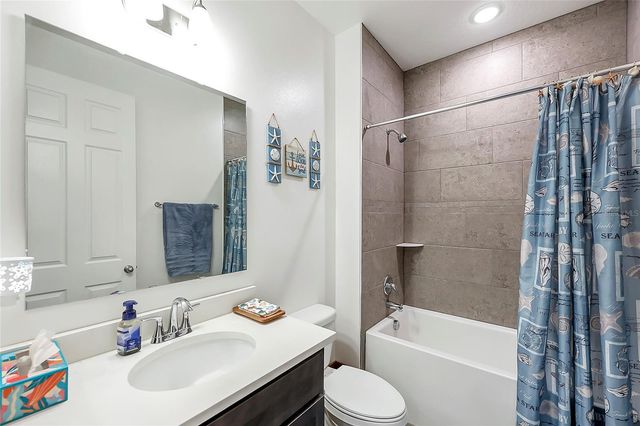 42151 TAMARAC STREET, Eustis, FL 32736