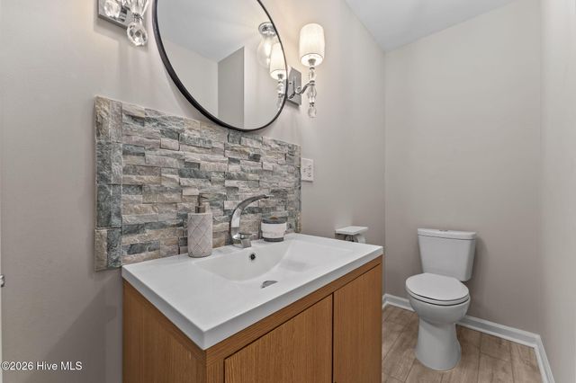 850 Burning Tree Road, Pinehurst, NC 28374