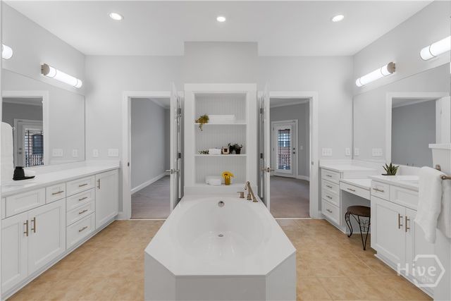 804 River Oaks Drive, Richmond Hill, GA 31324