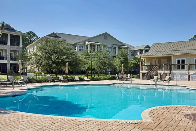 804 River Oaks Drive, Richmond Hill, GA 31324