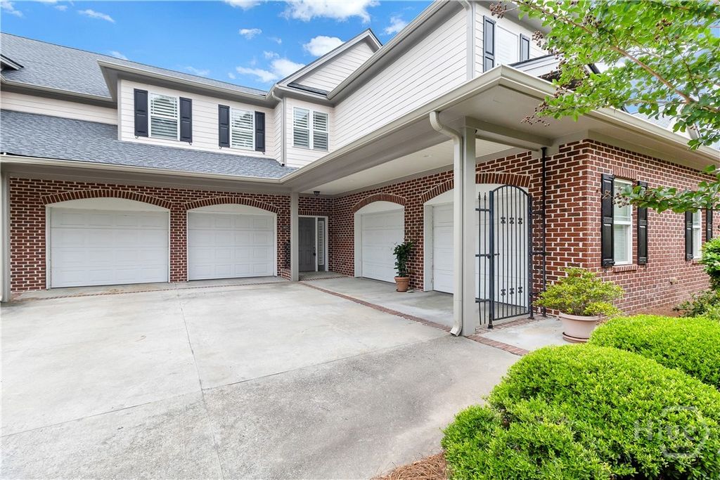 804 River Oaks Drive, Richmond Hill, GA 31324