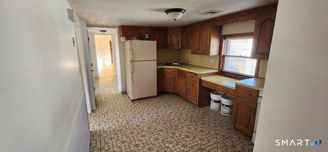 86 Bristol Street, Southington, CT 06489