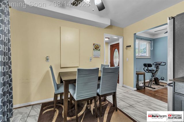 8300 Pacton Drive, Shelby Charter Township, MI 48317