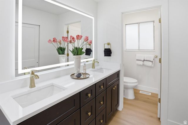 2599 E JONI DR, Layton, UT 84040