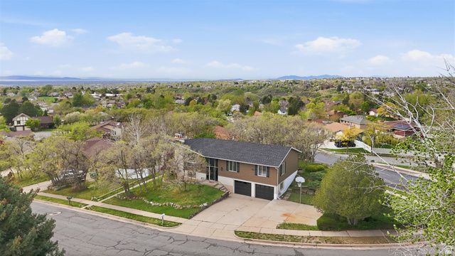 2599 E JONI DR, Layton, UT 84040
