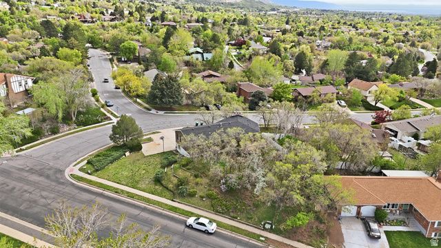 2599 E JONI DR, Layton, UT 84040