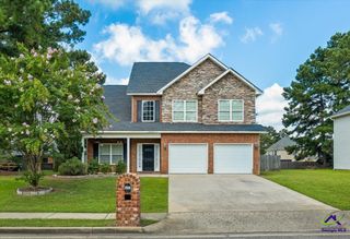 126 Forestbrooke Way, Bonaire, GA 31005