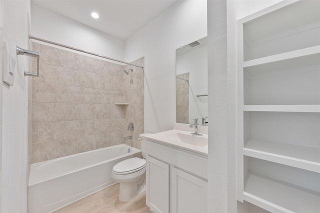 3123 Langley Bend Lane, Brookshire, TX 77423