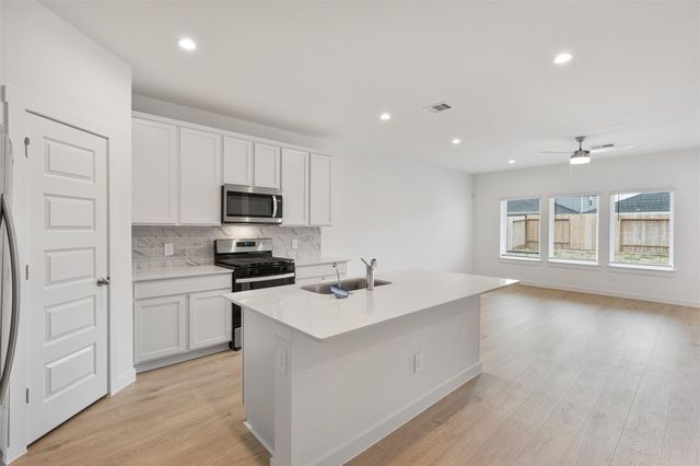 3123 Langley Bend Lane, Brookshire, TX 77423