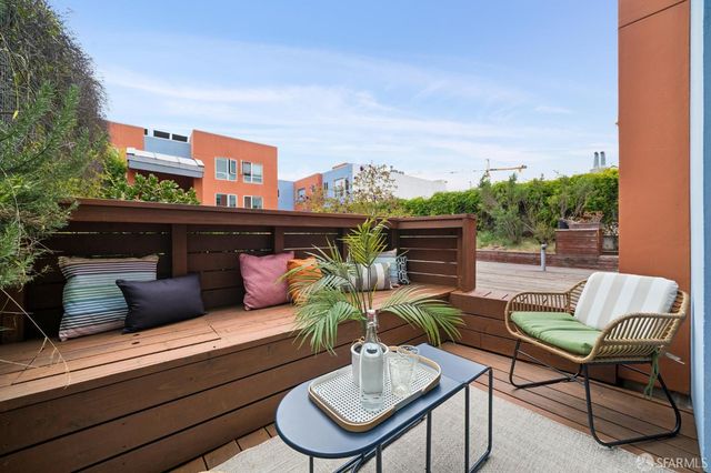 555 Bartlett Street 224, San Francisco, CA 94110
