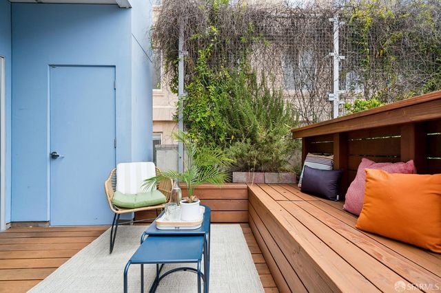 555 Bartlett Street 224, San Francisco, CA 94110