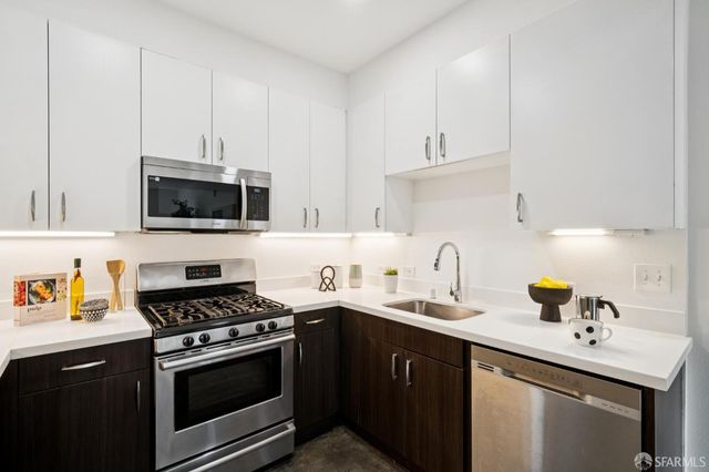 555 Bartlett Street 224, San Francisco, CA 94110